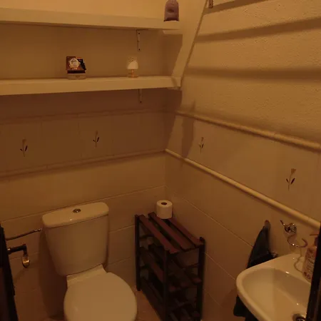 Fast In The Centrum With Free Private Parking *