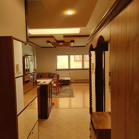 Fast In The Centrum With Free Private Parking Apartment *