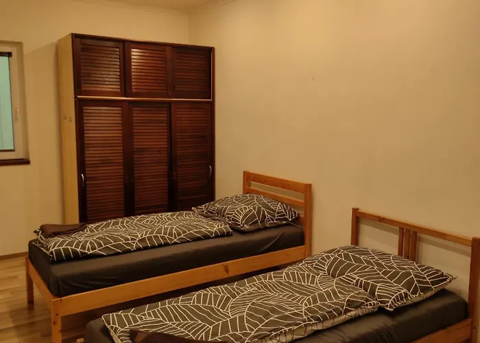 Fast In The Centrum With Free Private Parking Lejlighed